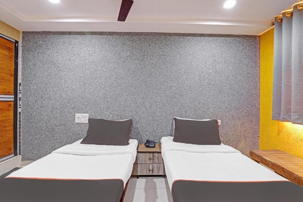 Hotel Mayura, Ankleshwar מראה חיצוני תמונה