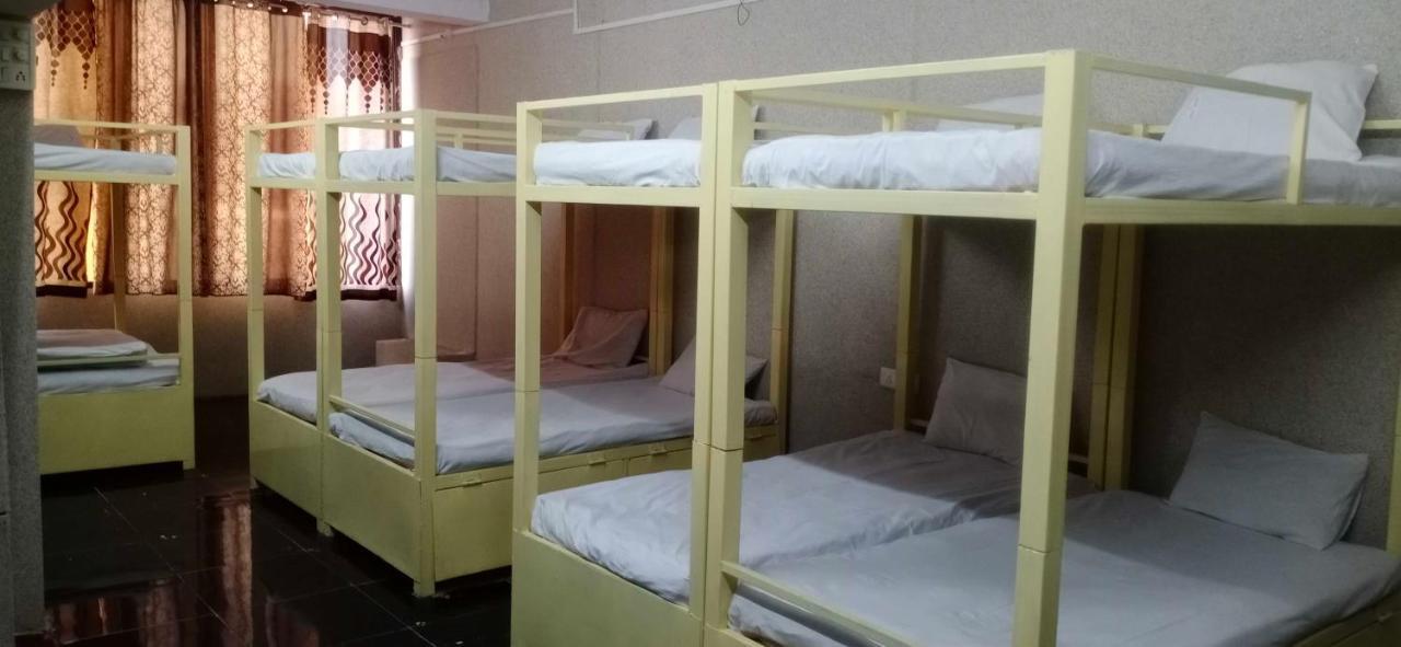Hotel Mayura, Ankleshwar מראה חיצוני תמונה